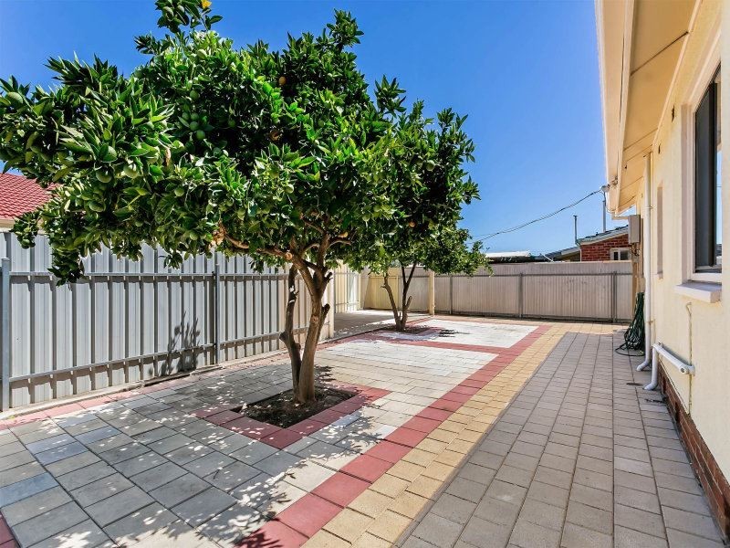 7 Centenary Avenue, Findon SA 5023