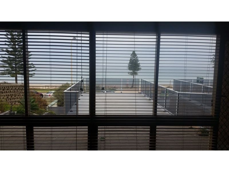 3/15 Esplanade, Christies Beach SA 5165