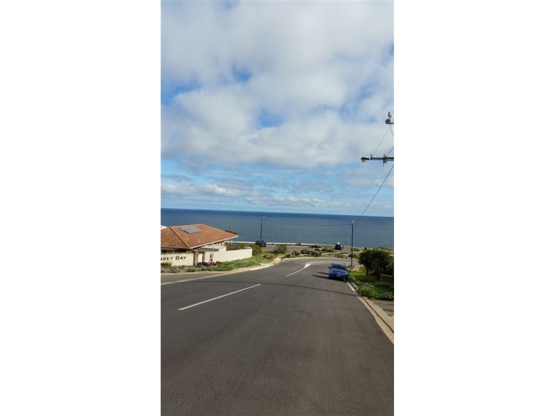 1 Baden Terrace, O’sullivan Beach SA 5166