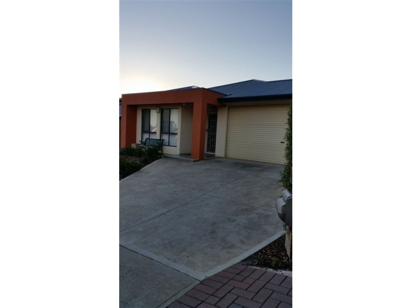 16 Nigel Lane, Hackham SA 5163