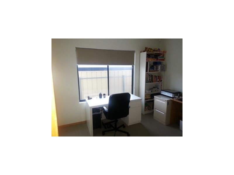 16 Nigel Lane, Hackham SA 5163