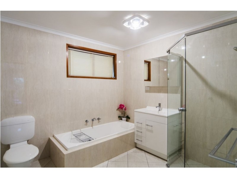 15 Derek Crescent, Morphett Vale SA 5162