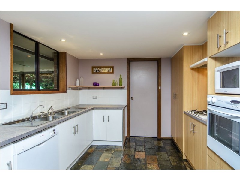 15 Derek Crescent, Morphett Vale SA 5162