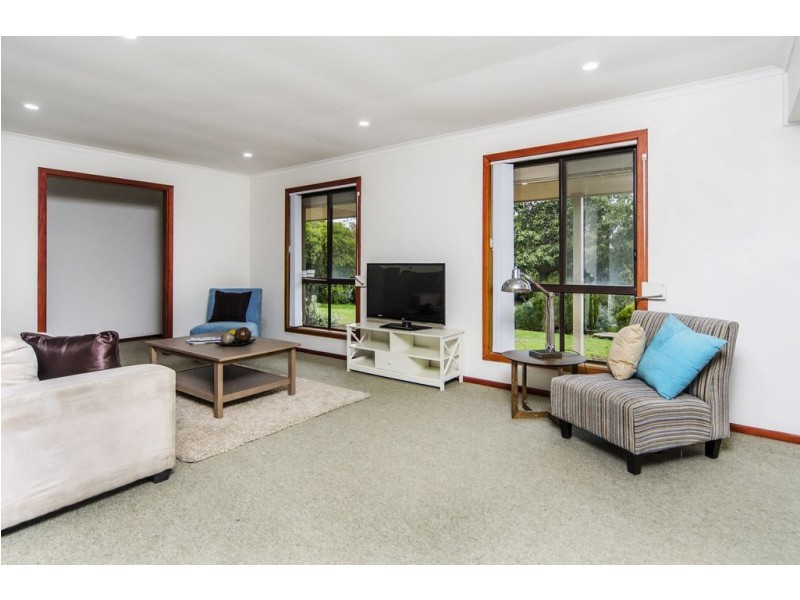 30 Coorabie Cres, Hallett Cove SA 5158