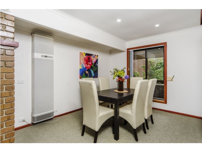 30 Coorabie Cres, Hallett Cove SA 5158
