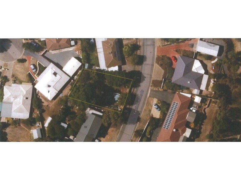 15 Featherstone Drive, Huntfield Heights SA 5163
