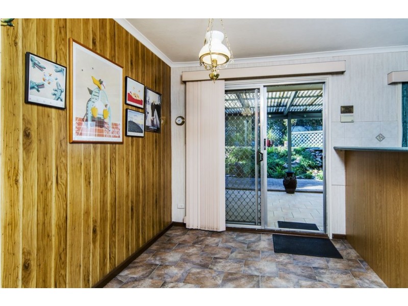 44 Brentwood Drive, Huntfield Heights SA 5163