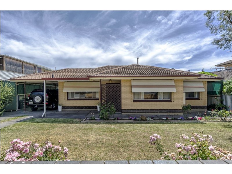 17 Christie Avenue, Christies Beach SA 5165