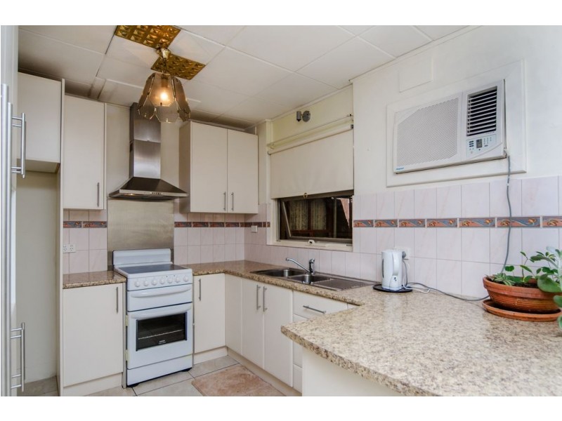 36 Conington Crescent, Morphett Vale SA 5162