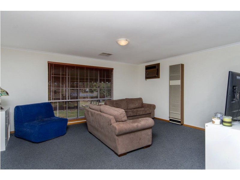 1A Regency Road, Happy Valley SA 5159