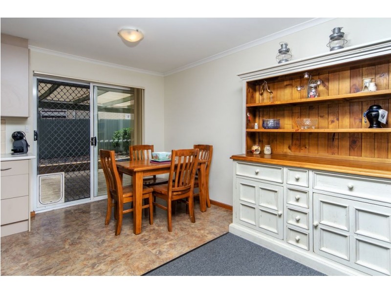 1A Regency Road, Happy Valley SA 5159