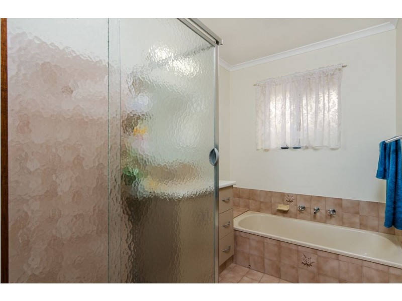 1A Regency Road, Happy Valley SA 5159