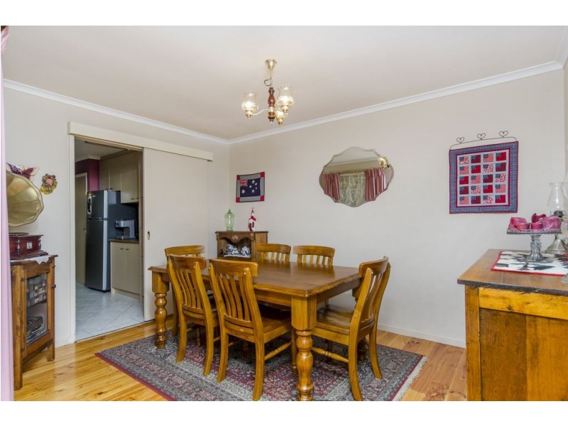 10 Leonard Road, Morphett Vale SA 5162