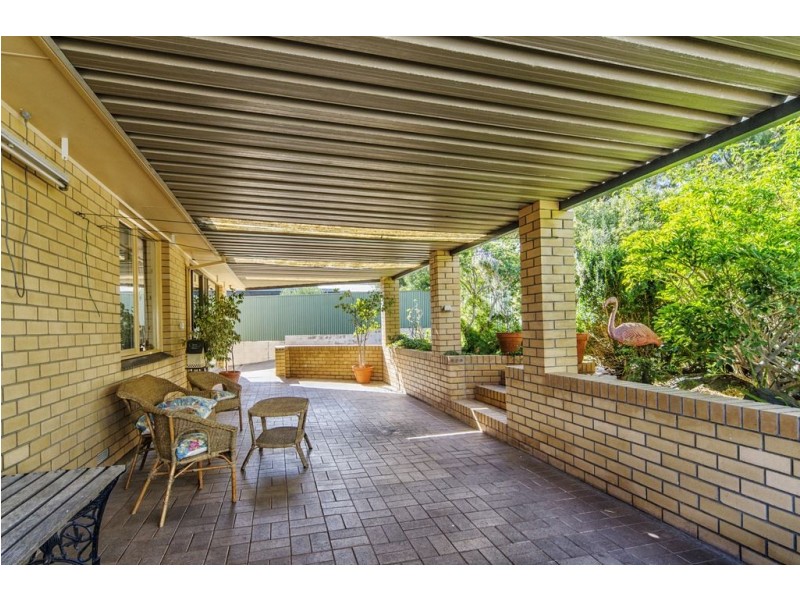 10 Leonard Road, Morphett Vale SA 5162