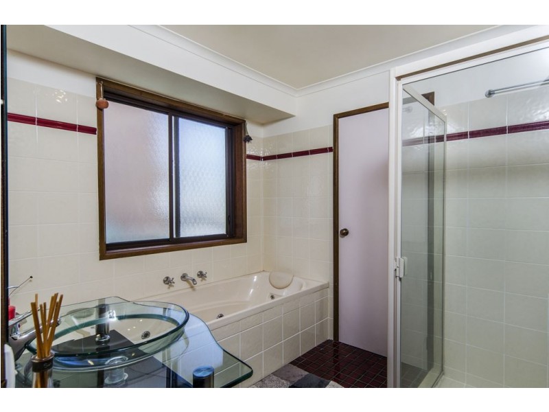 5 Dumphries Street, Flagstaff Hill SA 5159