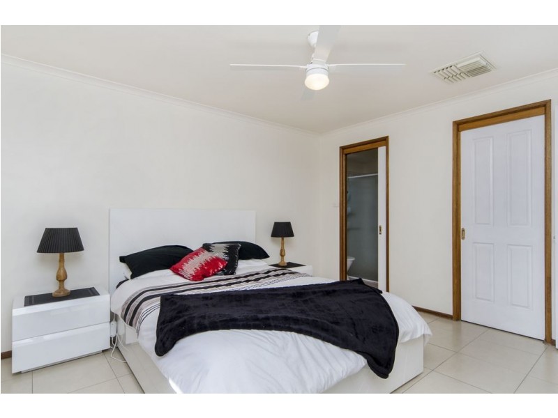 5 Dumphries Street, Flagstaff Hill SA 5159