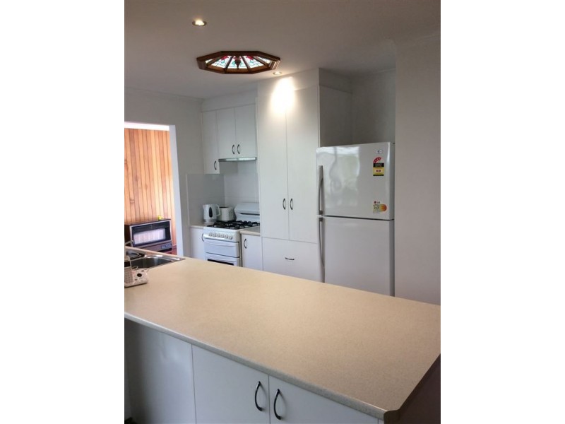 6 Triche Crescent, Hallett Cove SA 5158