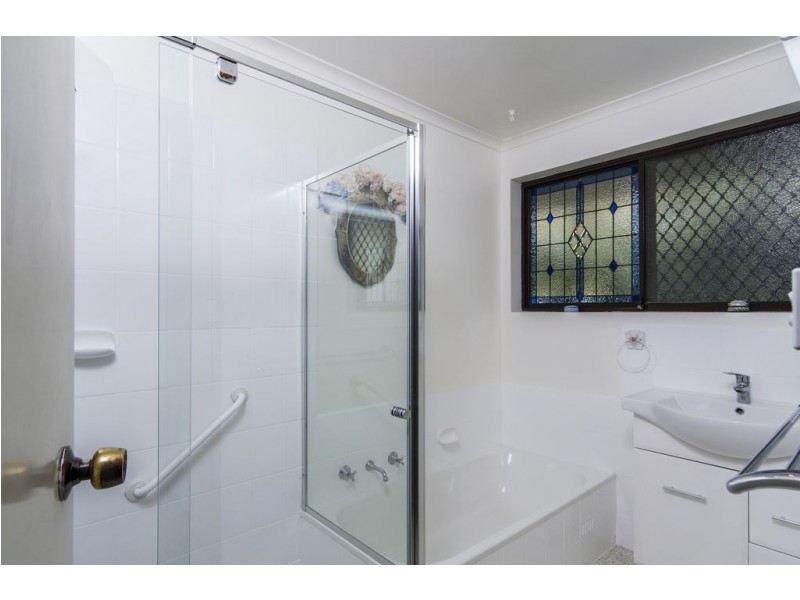 6 Triche Crescent, Hallett Cove SA 5158