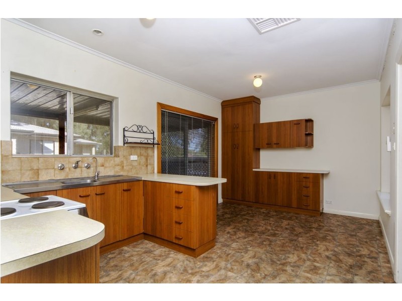 116 Wheatsheaf Road, Morphett Vale SA 5162