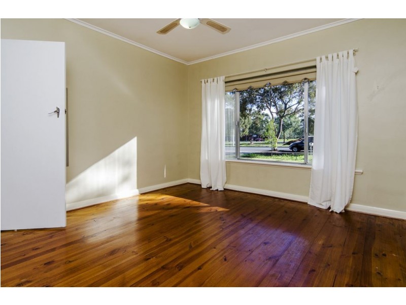 116 Wheatsheaf Road, Morphett Vale SA 5162