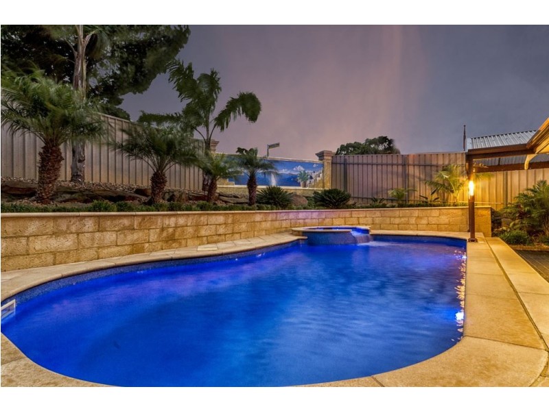 16 Moorfield Mews, Aberfoyle Park SA 5159