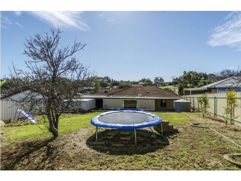 39 Haseldene Drive, Christie Downs SA 5164