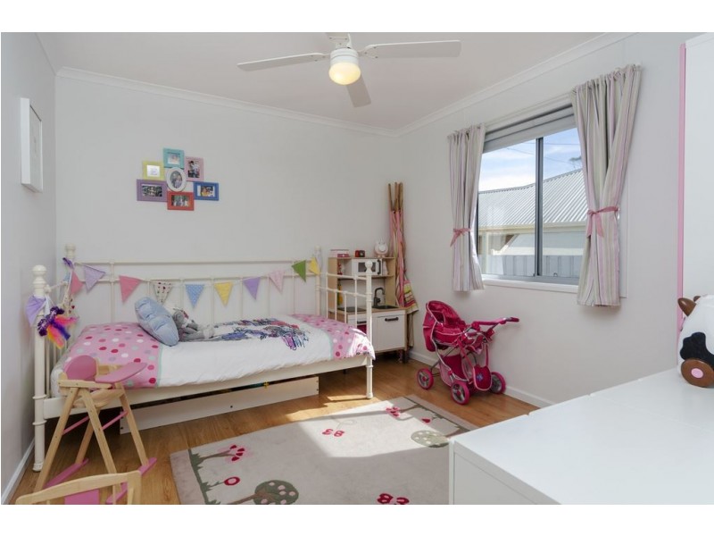 11 Kitto Cres, Aldinga Beach SA 5173