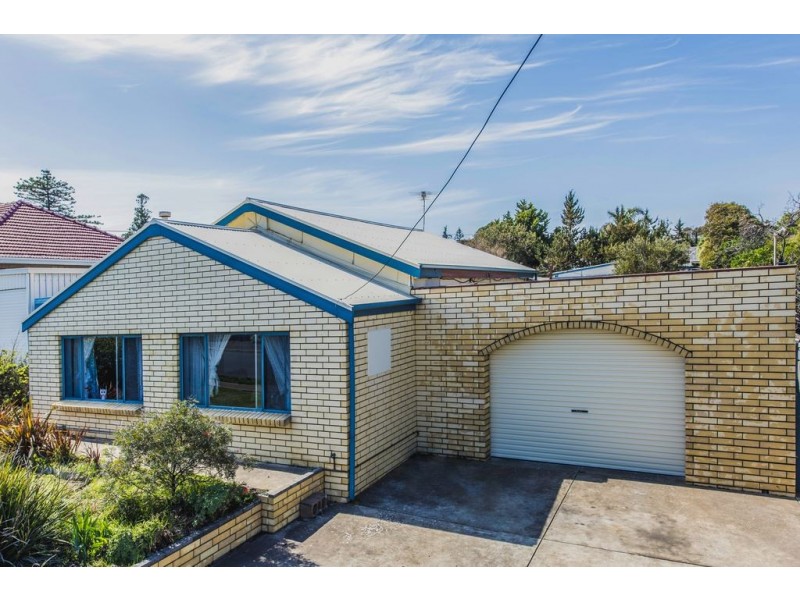 18 Clement Terrace, Christies Beach SA 5165