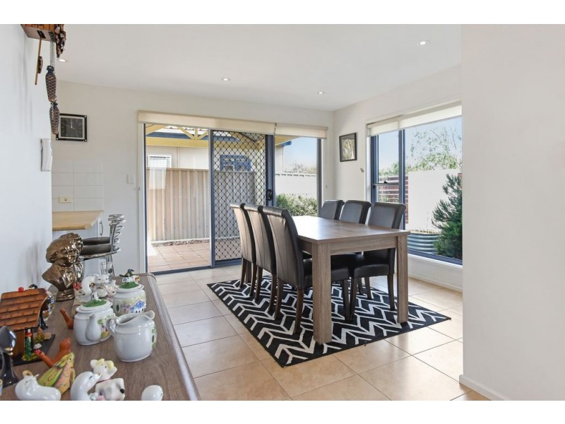 8 Hinton Street, Port Noarlunga SA 5167