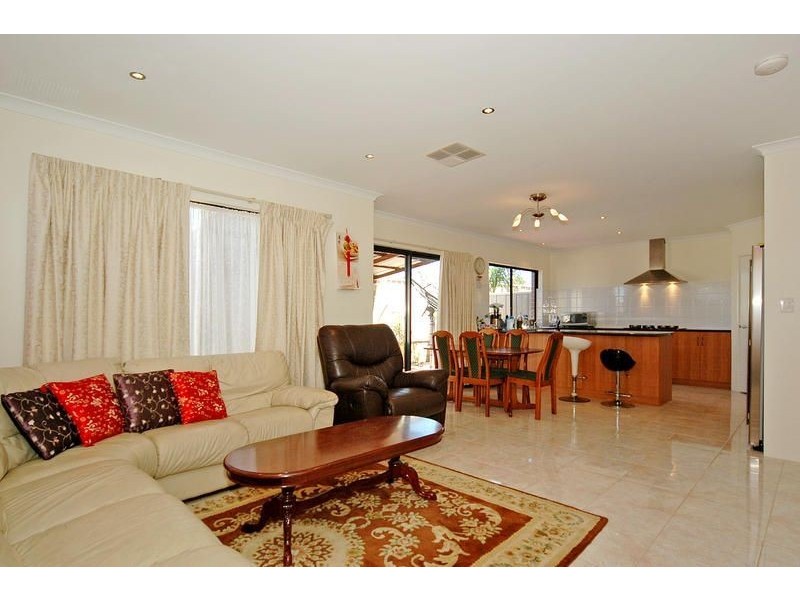 12 Blueboy Rise, Joondalup WA 6027