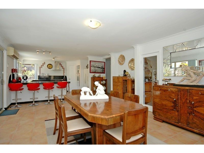 7 Rochester Drive, Mindarie WA 6030