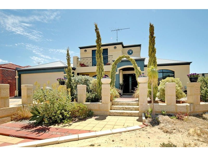 10 Bass Chase, Yanchep WA 6035