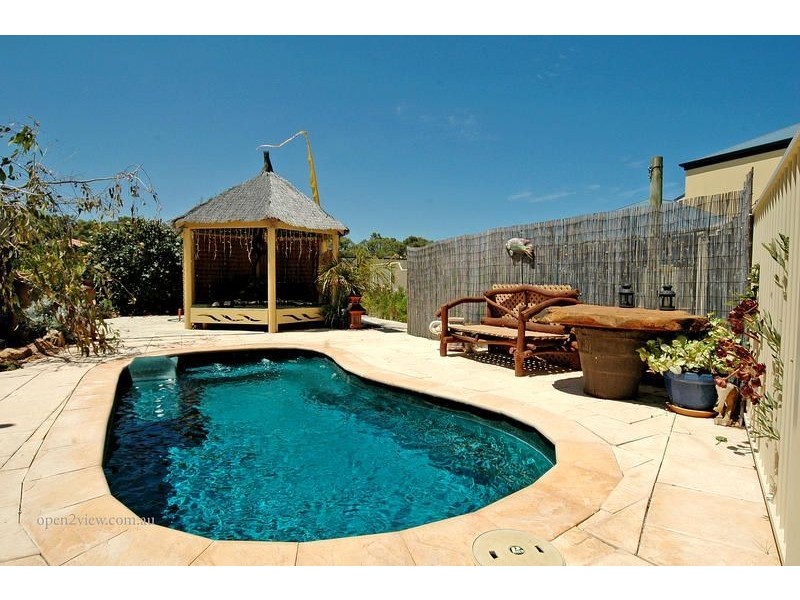 10 Bass Chase, Yanchep WA 6035