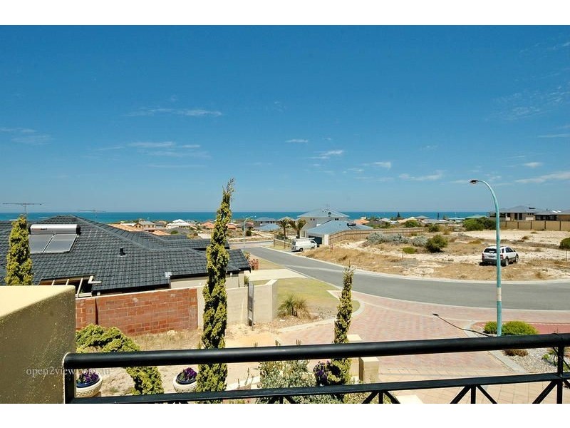 10 Bass Chase, Yanchep WA 6035