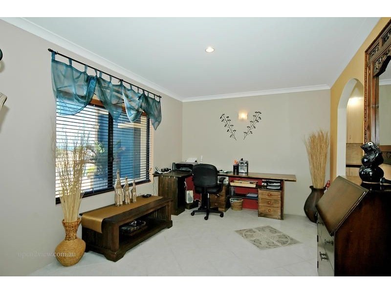 10 Bass Chase, Yanchep WA 6035