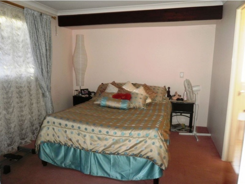 9 Lawrie Court, Clarkson WA 6030