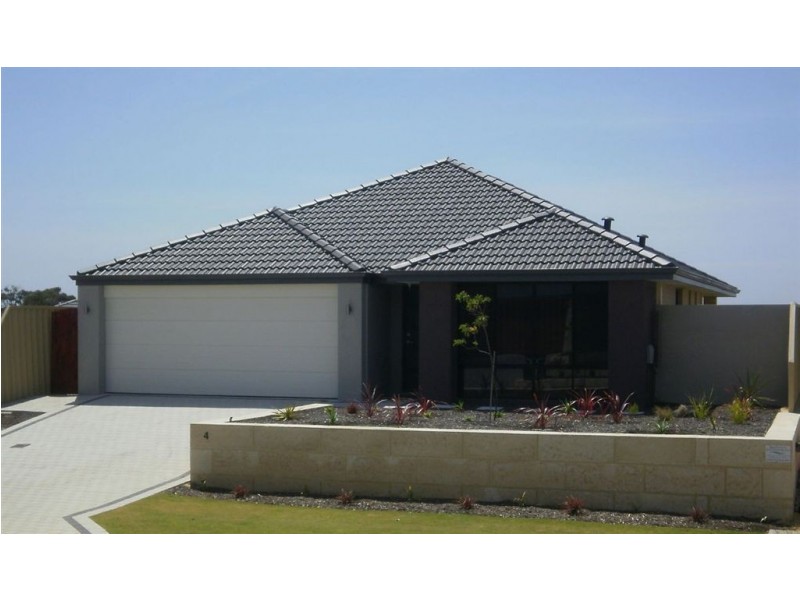 4 Costelloe Gardens, Butler WA 6036