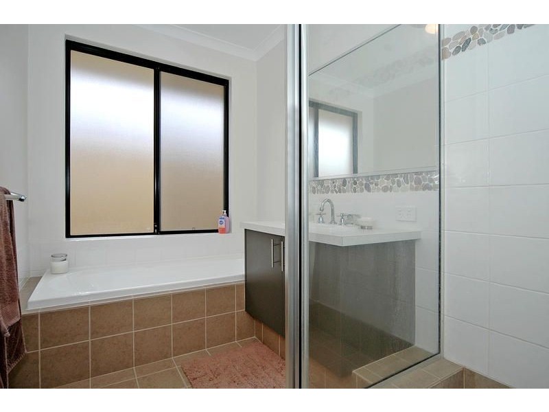 4 Costelloe Gardens, Butler WA 6036