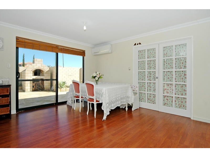 1 Mulgrave Loop, Mindarie WA 6030