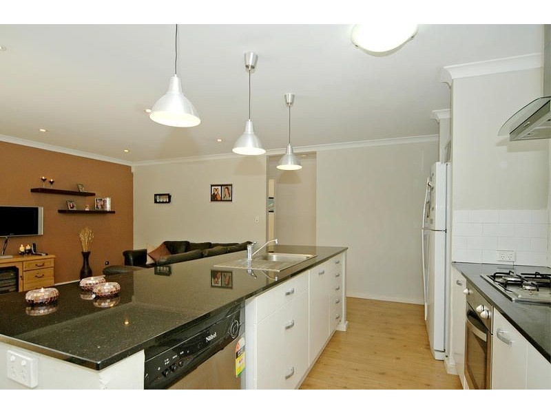 7 Orwell Way, Butler WA 6036