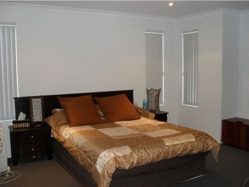 27 Windy Lane, Yanchep WA 6035