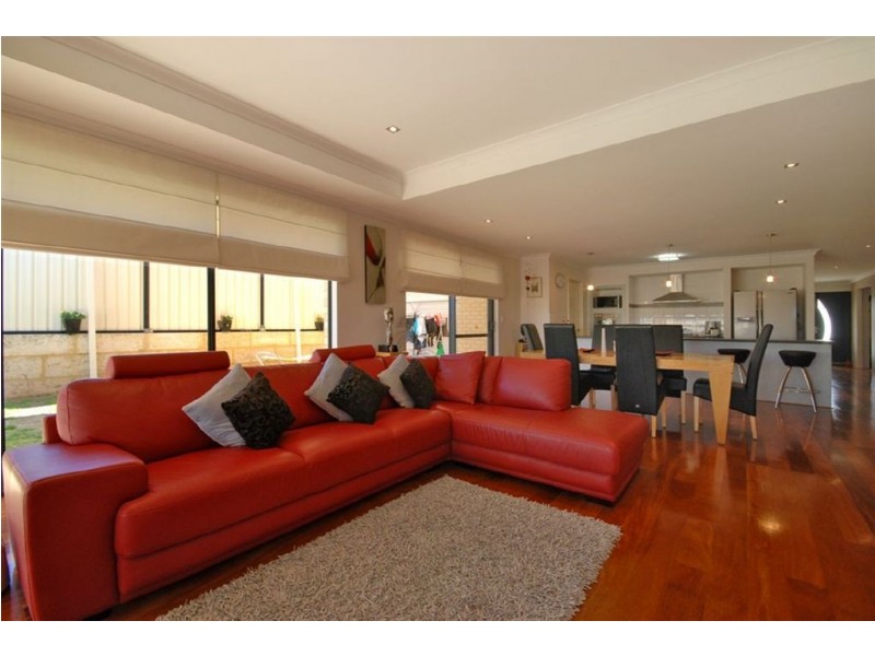 22 Celebration Boulevard, Clarkson WA 6030