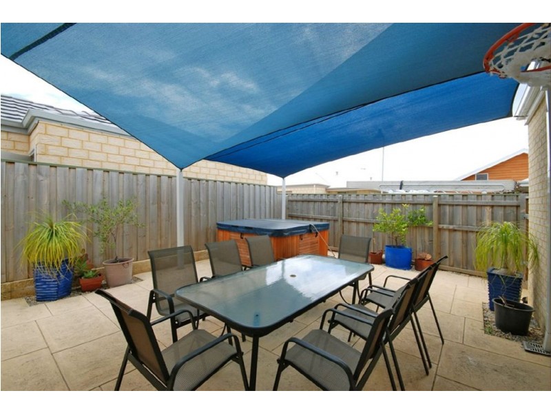 44 Beachside Parade, Yanchep WA 6035