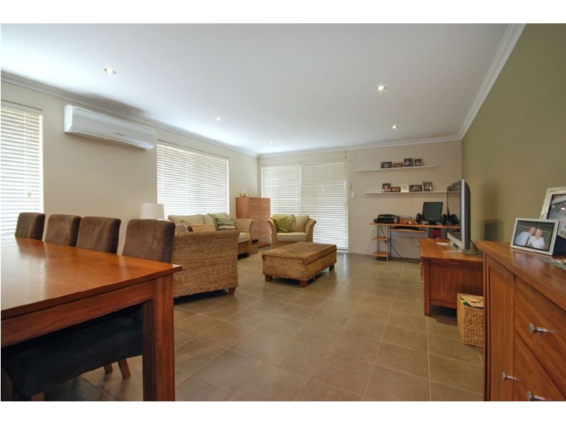 44 Beachside Parade, Yanchep WA 6035