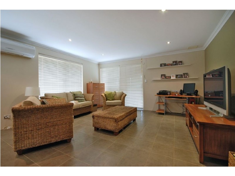 44 Beachside Parade, Yanchep WA 6035