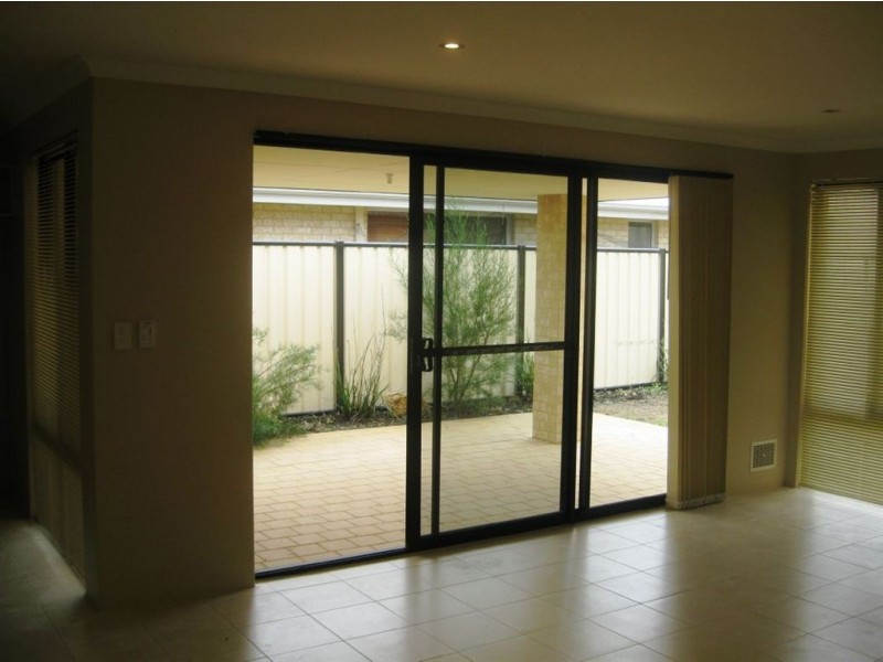 6 Chattanooga Vista, Clarkson WA 6030