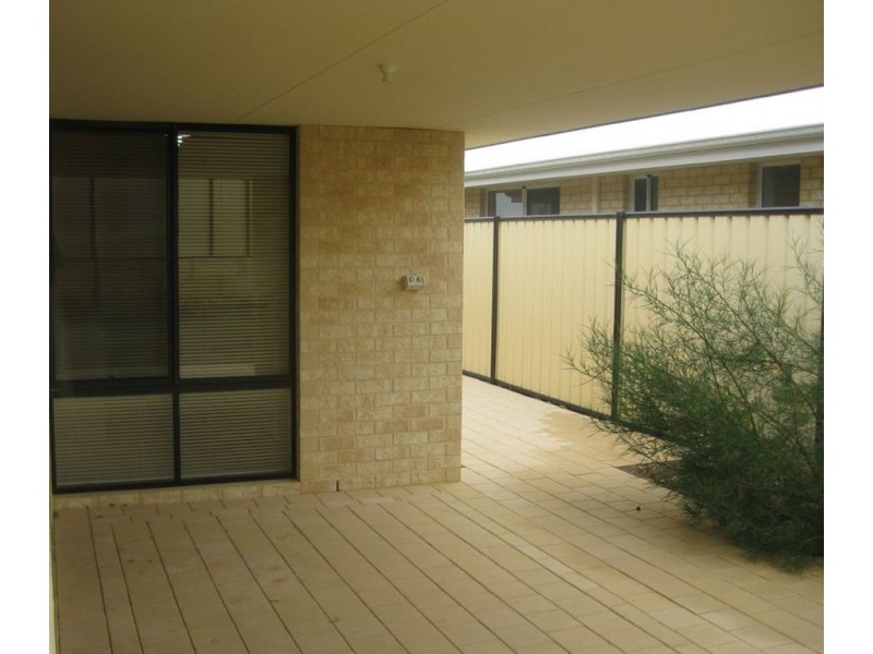 6 Chattanooga Vista, Clarkson WA 6030