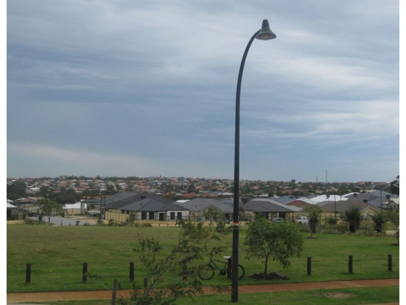 6 Chattanooga Vista, Clarkson WA 6030