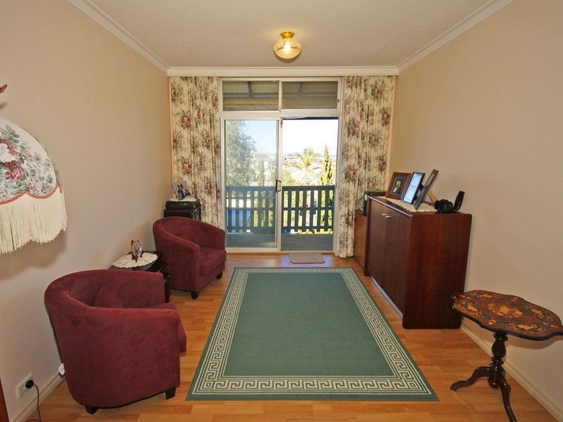 17 Simpson Street, Quinns Rocks WA 6030