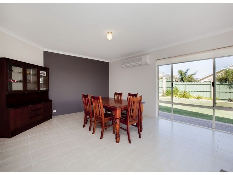 56 Dartmouth Circle, Quinns Rocks WA 6030